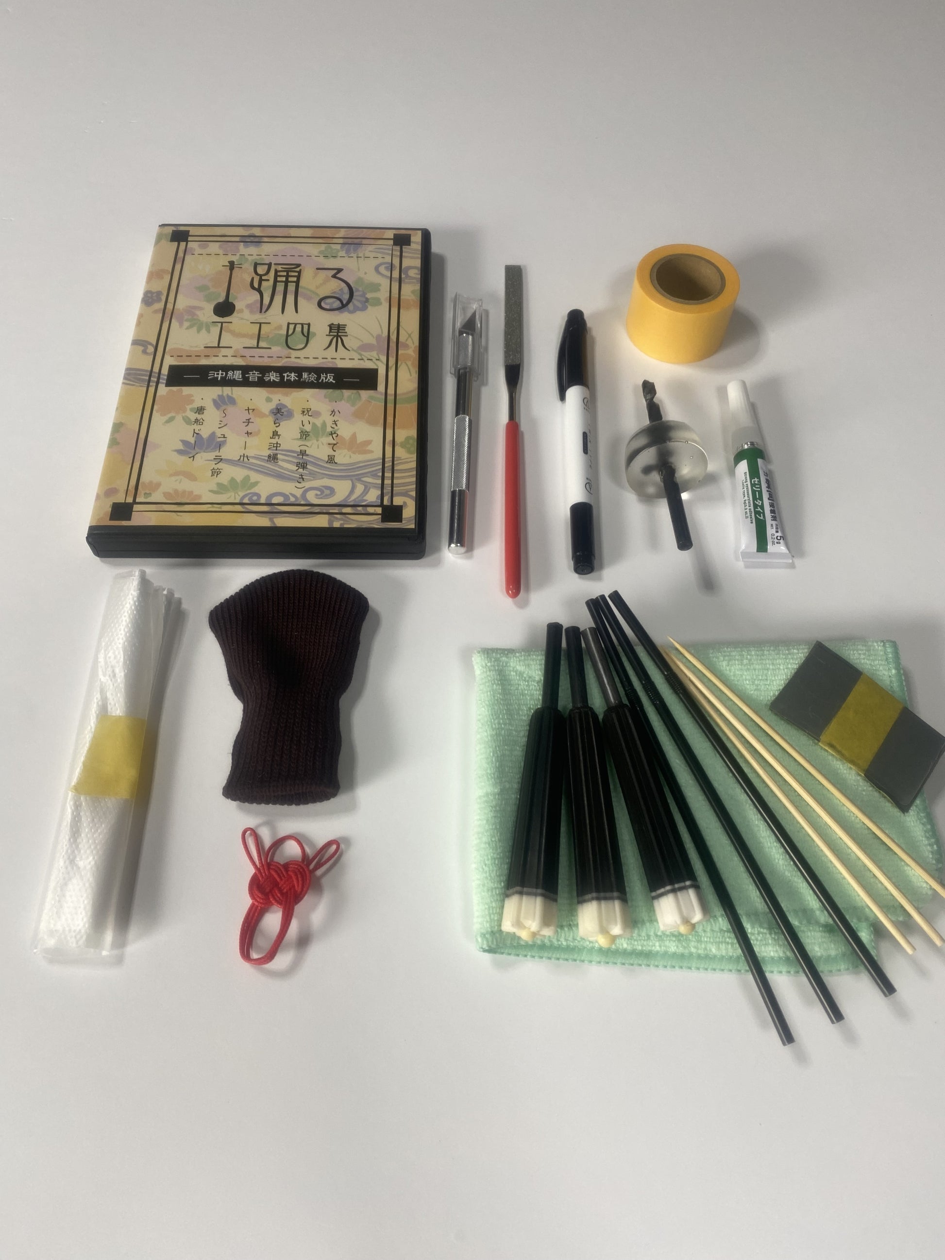 ECカラクイ・DIYセット (取付工具1セット+ECカラクイ3セット) – 三線工工四屋ゆい・上里三線店